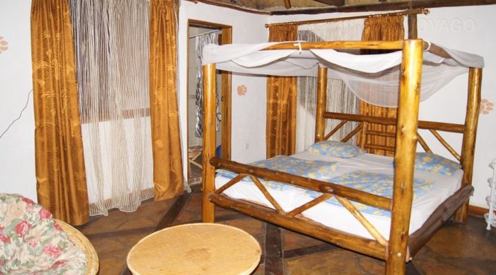 Buziga Shelter Lodge