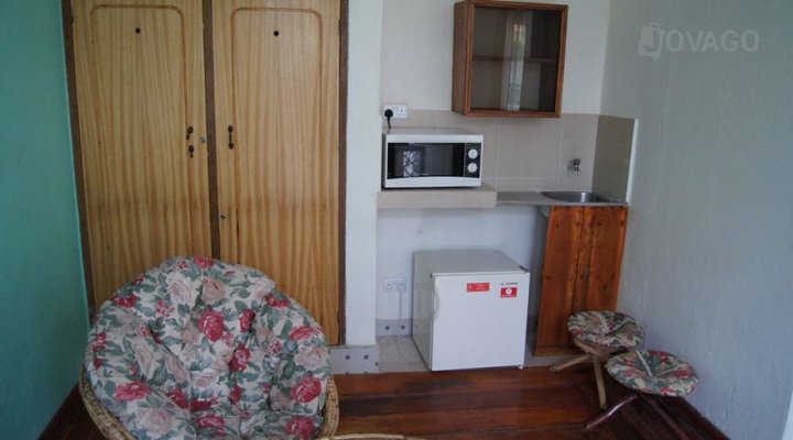 Buziga Shelter Lodge