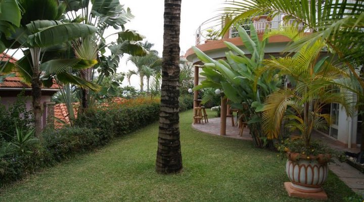Buziga Shelter Lodge