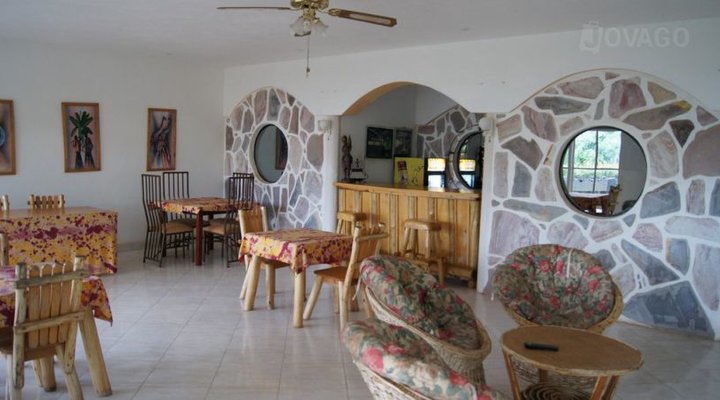 Buziga Shelter Lodge
