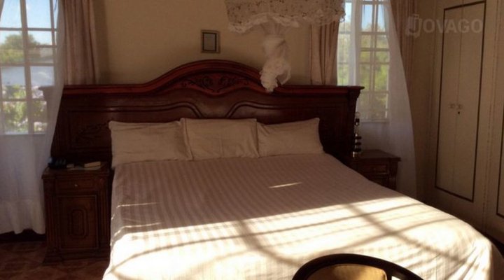 Titanic Offshore Lodge