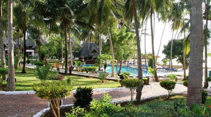 Paradise Beach Resort