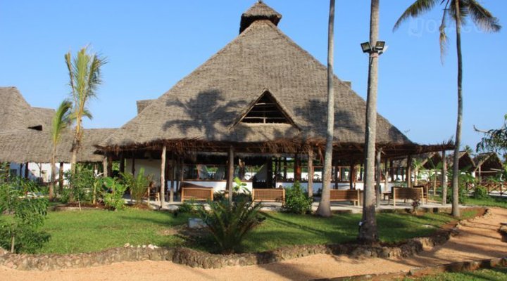 Paradise Beach Resort