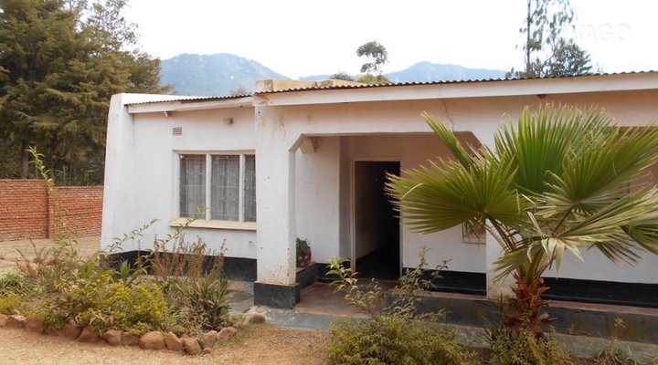 Footsteps Mabush Guesthouse