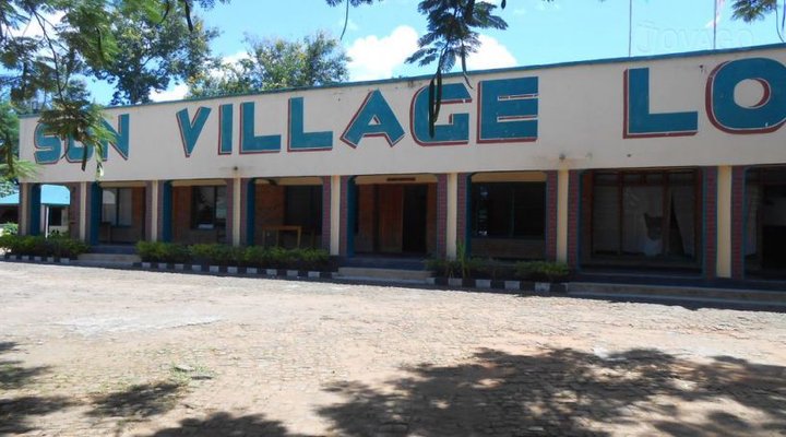 Sun Village Lodge