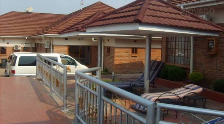 Hu Cess Executive Lodge