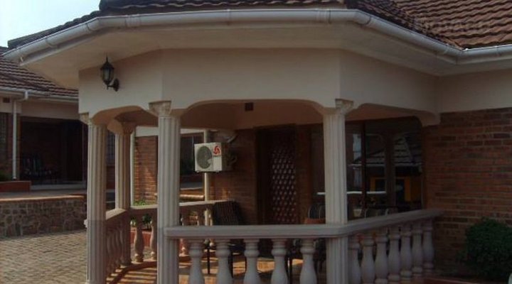 Hu Cess Executive Lodge