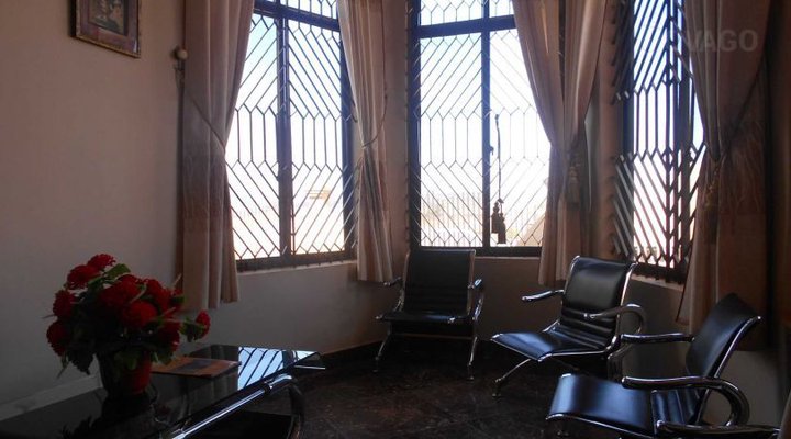 Uwanji Classic Hotel