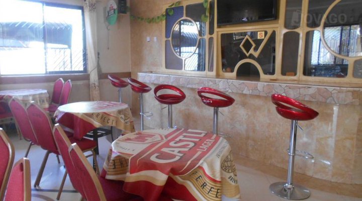 Uwanji Classic Hotel