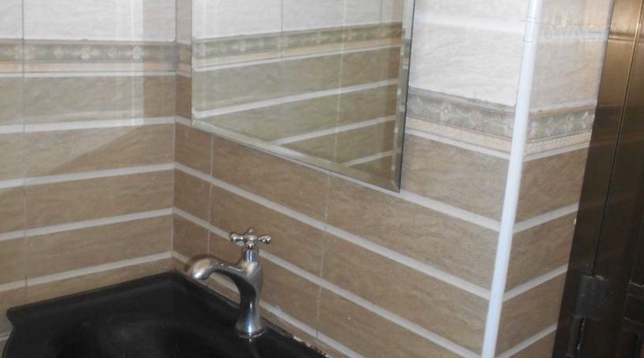 Uwanji Classic Hotel