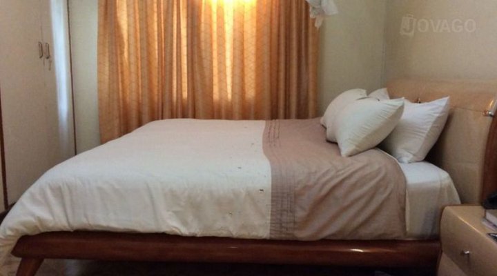 Gold Card Executive Lodge