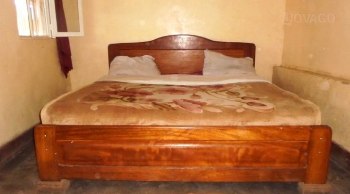 Hotel Du Cinquantenaire