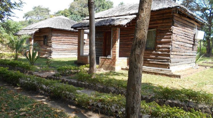 La Exotica Lodge Chintheche