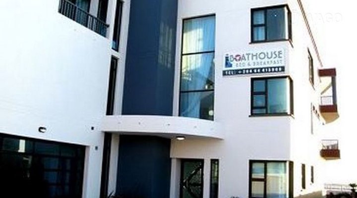 Napwu Boathouse Guesthouse