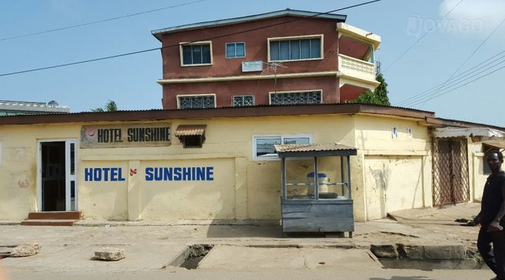 Hotel De Sunshine LTD