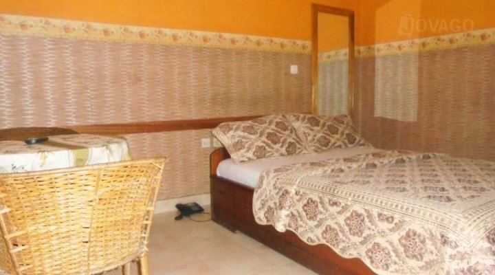 Hotel Renaissance Jumeaux