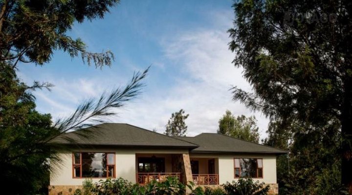 Acacia Farm Lodge