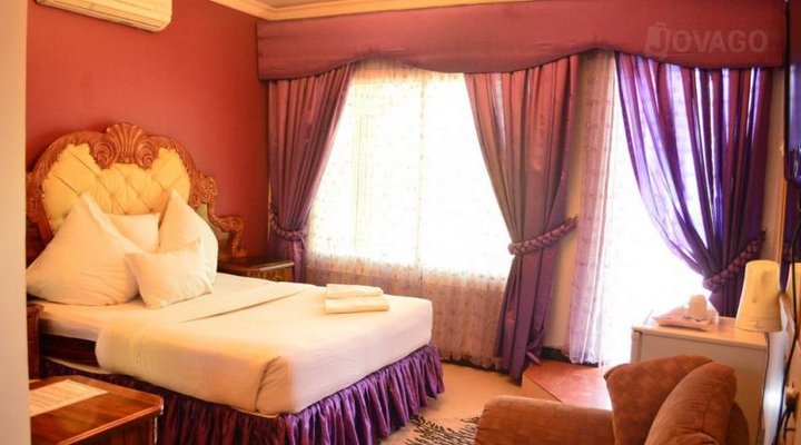 Nsimbi Yanga Lodge