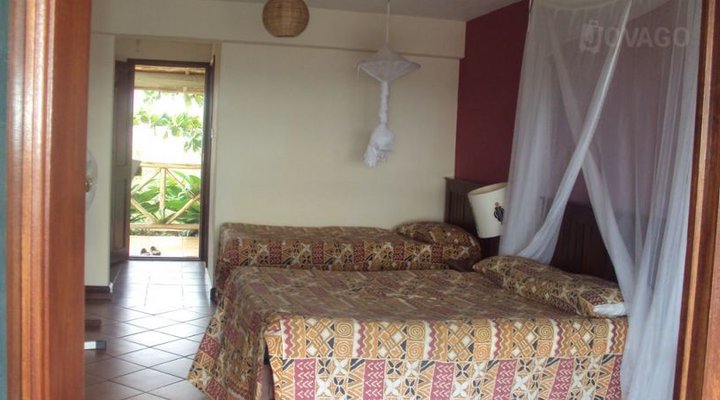 Zomeni Lion Hill Camp