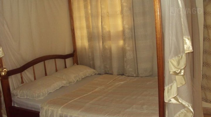 Desert Rose Hotel