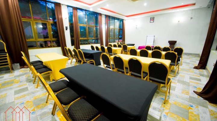 Ci' Sand Suites Hotel