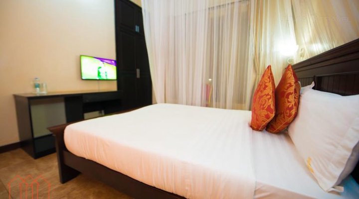 Ci' Sand Suites Hotel