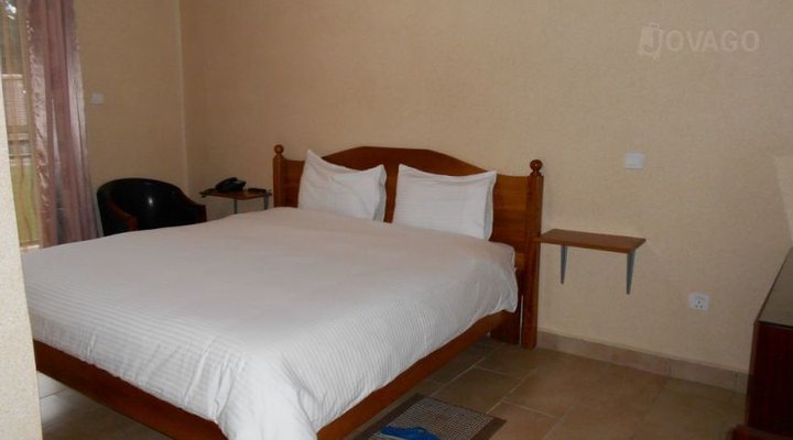 The Garden Place Hotel