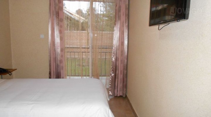 The Garden Place Hotel