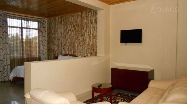 The Garden Place Hotel