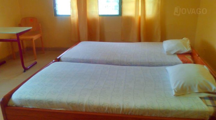 Geny Guest House