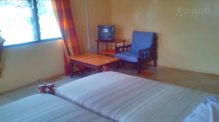 Geny Guest House