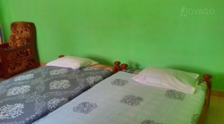 Geny Guest House