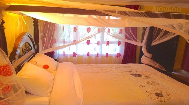 Hippo Safaris Resort