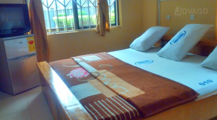 Micas Executive Lodge