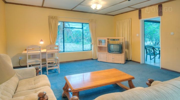 Sedia Riverside Hotel