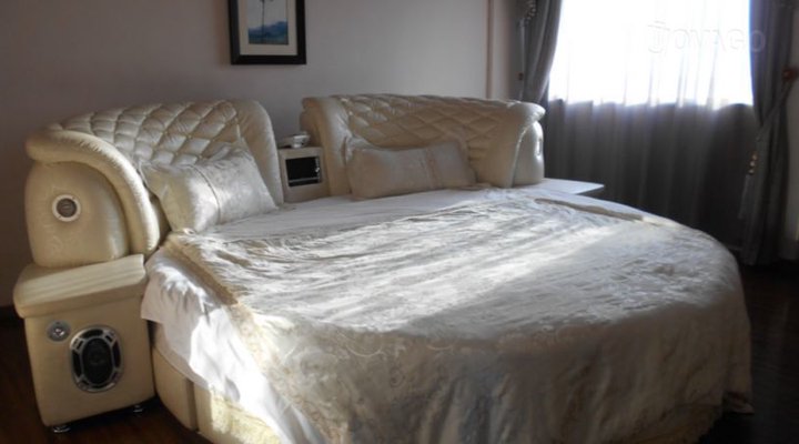 Ker-Awud International Hotel