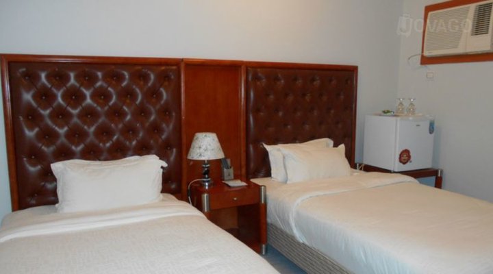 Basiri Plaza hotel