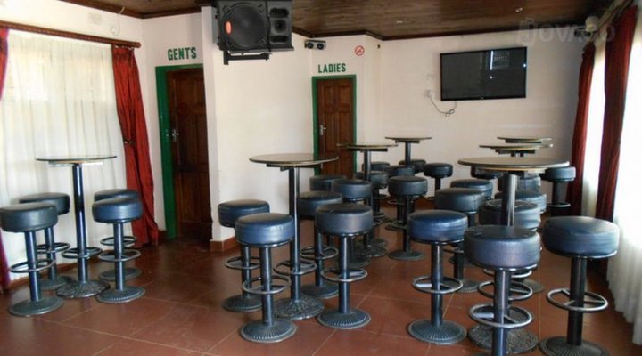 Crossroad Solwezi Lodge