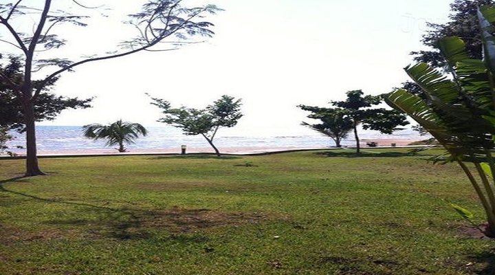 Mikoma Beach Lodge