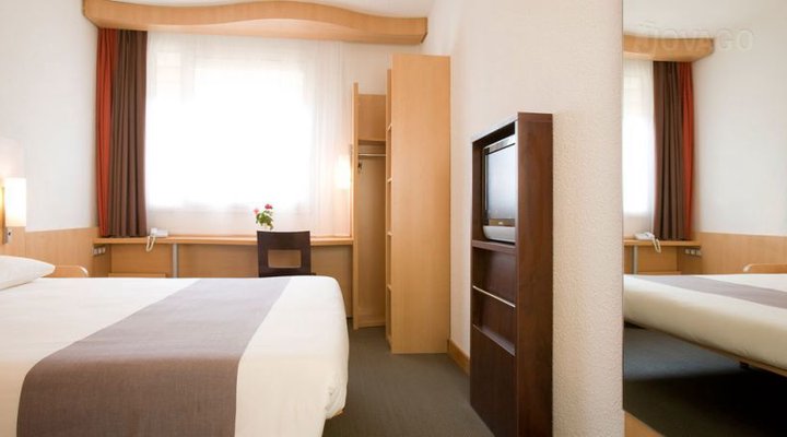 Ibis Cotonou