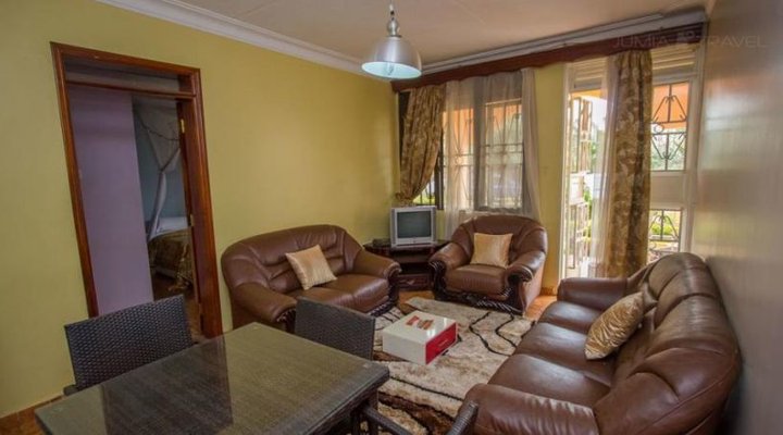 Crystal Suites Hotel