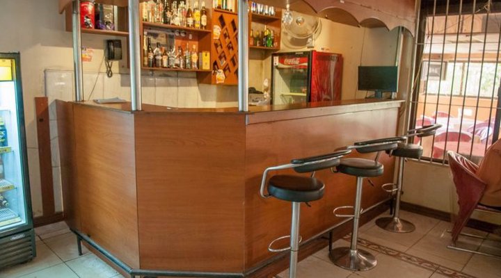 Crystal Suites Hotel