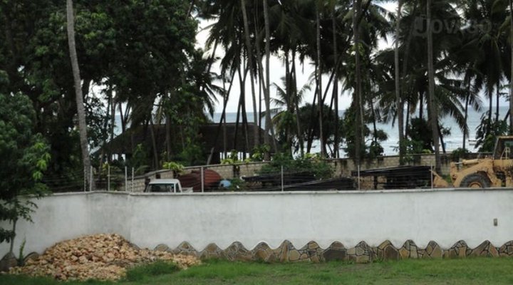 Roly's Beach House