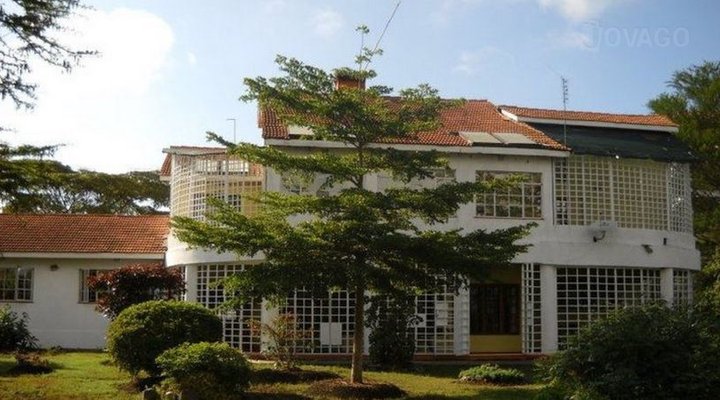 Ololooitikoshi Camp & Resort