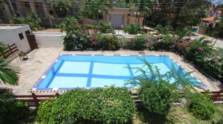 Halgan Villas Palace
