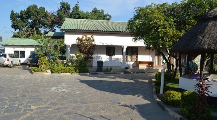 AMAKA LODGE