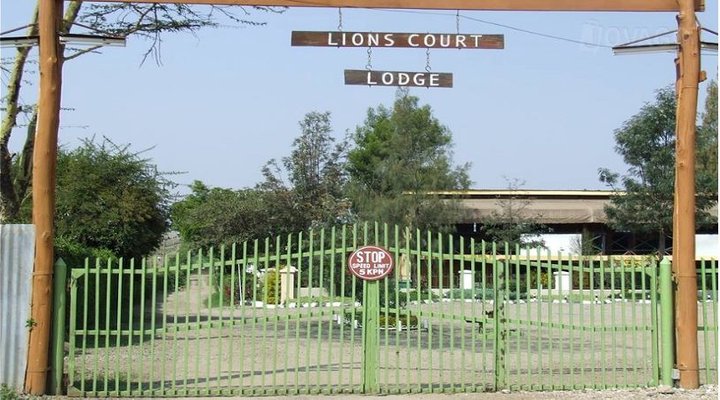 Lions Court Inn