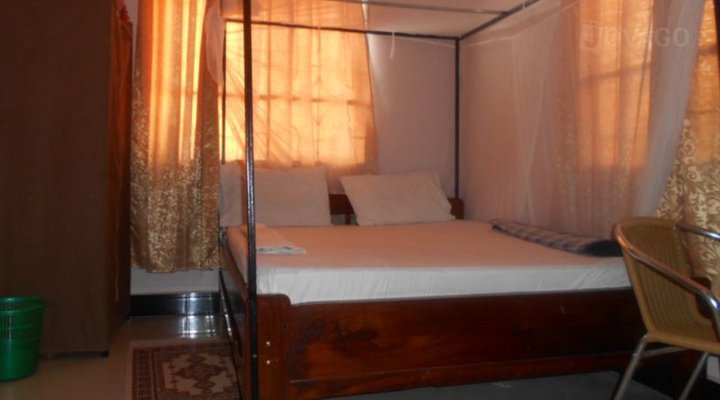 Livingstone Executive lodge