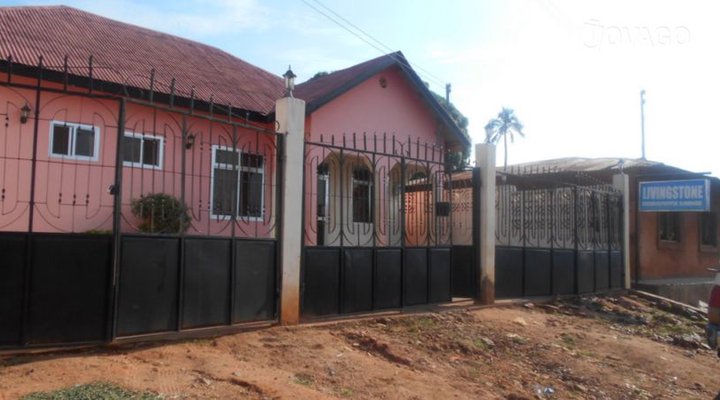 Livingstone Executive lodge