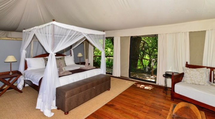 Kanga Camp